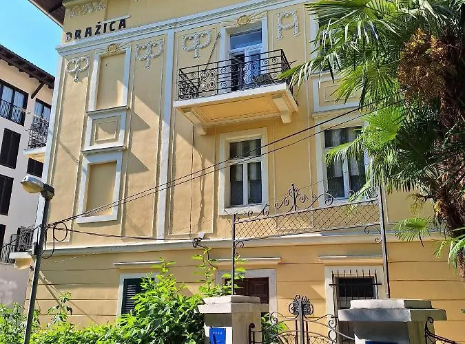 Drazica 아파트 오파티아